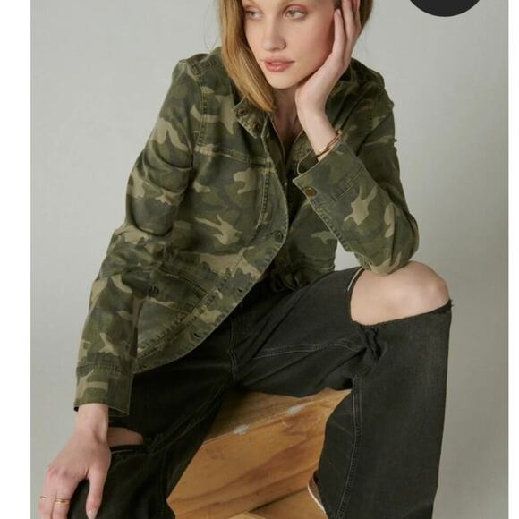 Lucky Brand Camo Printed Utility Jacket Draw String Waist Zip Snap Closure Sz M - Picture 1 of 16